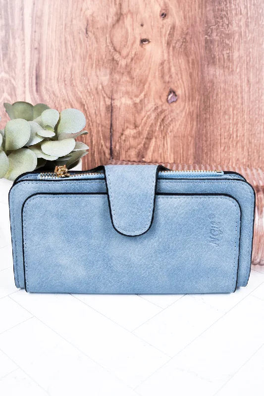Festival Bags For Concerts And Events The Essentials Blue Faux Leather Wallet