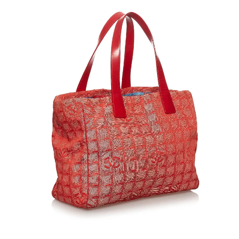 Inspired Bags For Modern Sophistication Chanel New Travel Line Nylon Tote Bag (SHG-29977)
