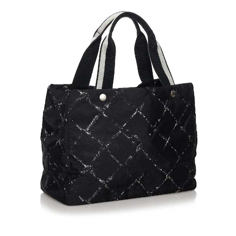 Flash Sale On Premium Bags Chanel Old Travel Line Nylon Tote Bag (SHG-29911)